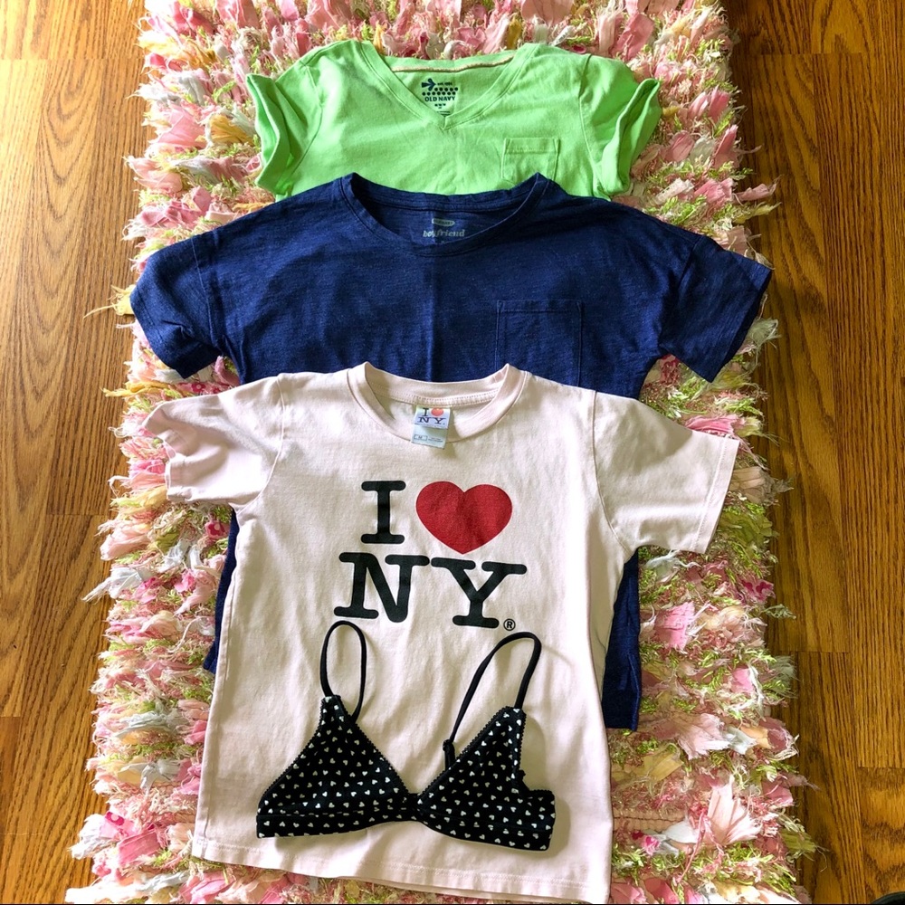 🪁3 T-Shirts & 1 Sport Training Bra